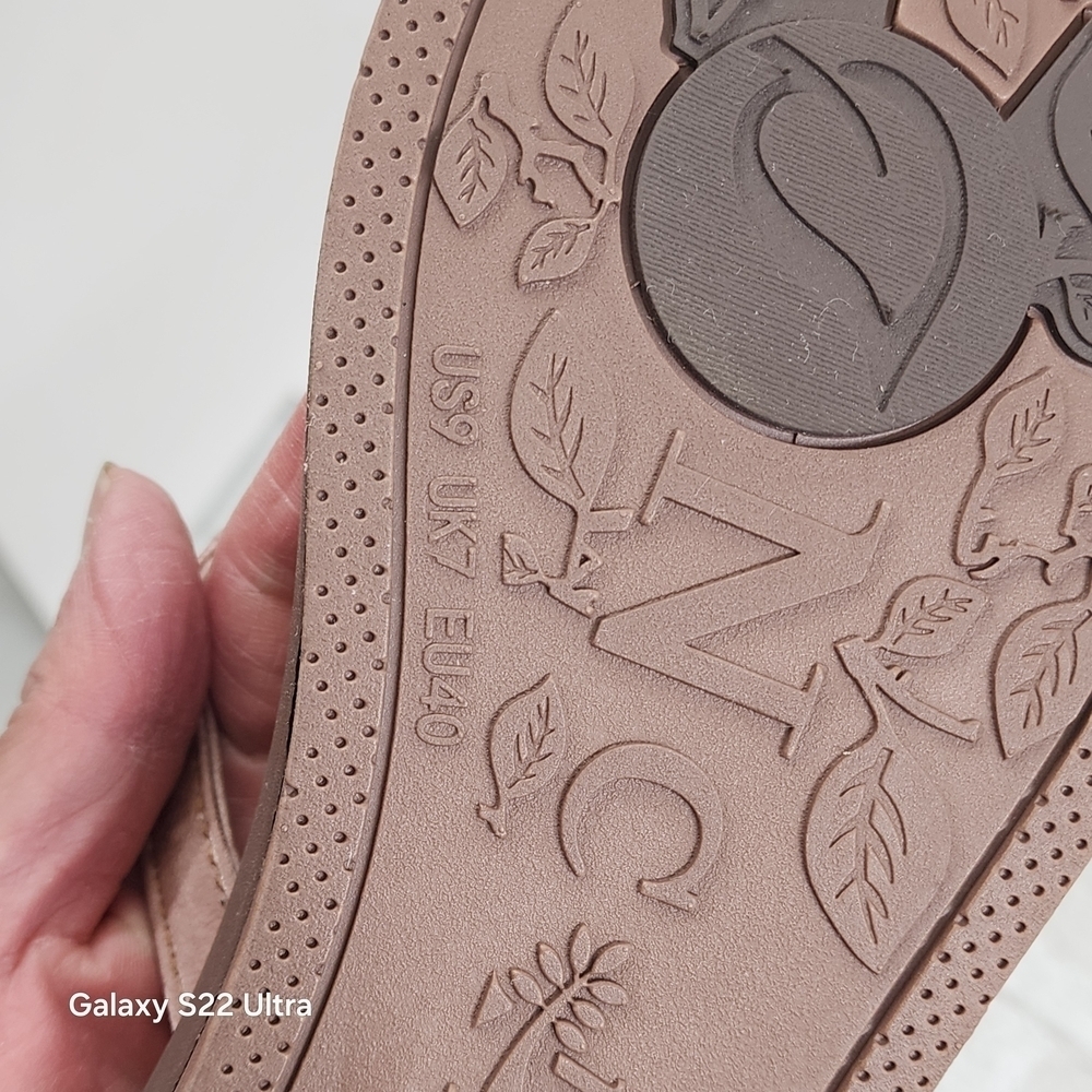 Women's Brown Sandals - Picture 5 of 5